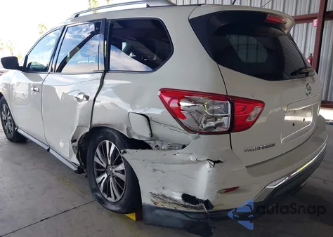 2017 Nissan Pathfinder S z USA, uszkodzony, nr VIN 5N1DR2MN7HC638972